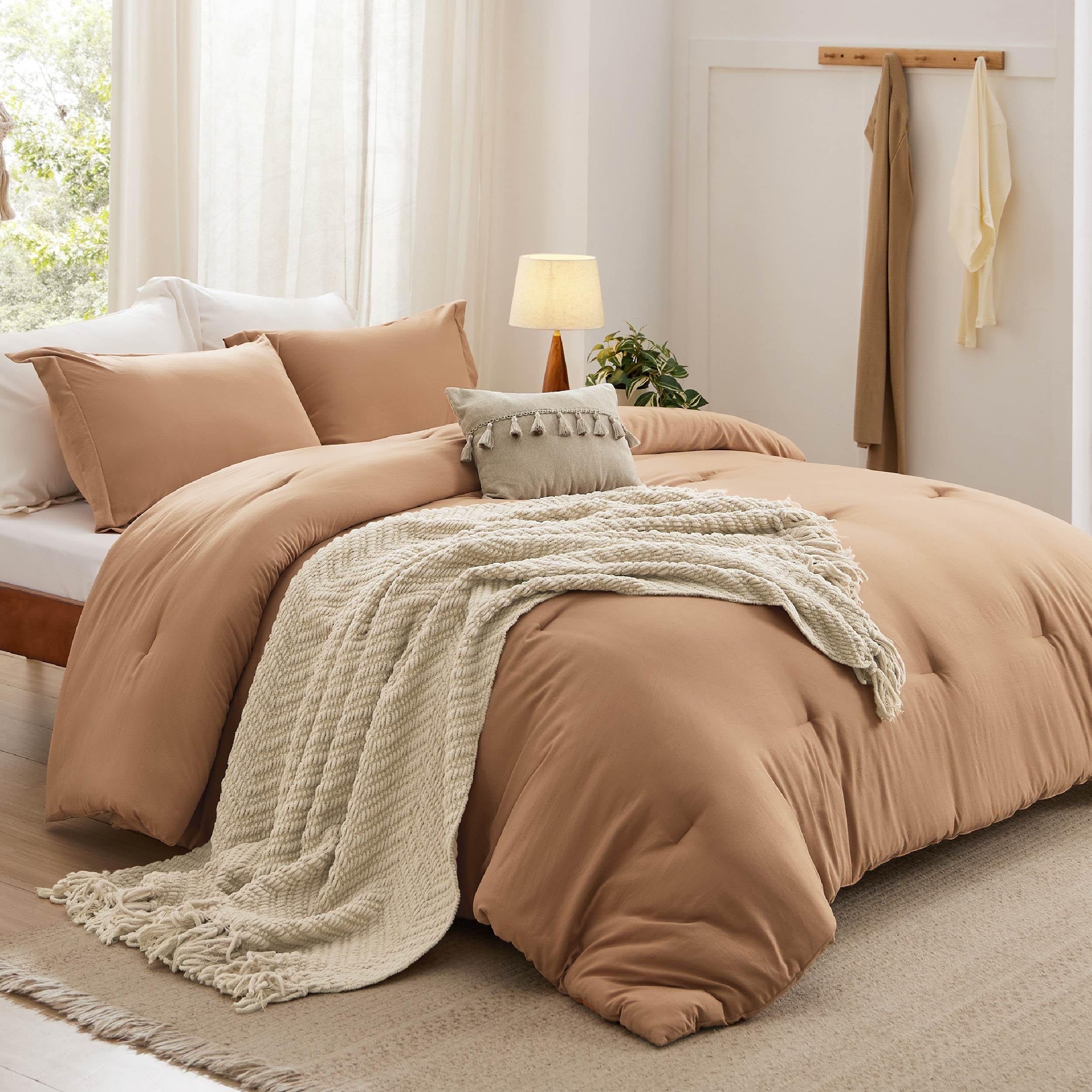 Bedsure King Comforter Set with Throw Blanket - 5 Pieces Boho Bedding Comforters Sets Down Alternative Bed in a Bag，Burnt Orange Bed Set with Comforter Pillow Shams Throw Pillow Chenille Blanket